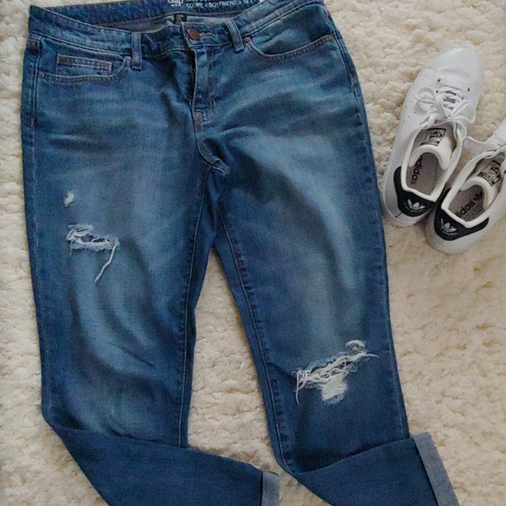 Gap Distressed Sexy Boyfriend BF Jeans